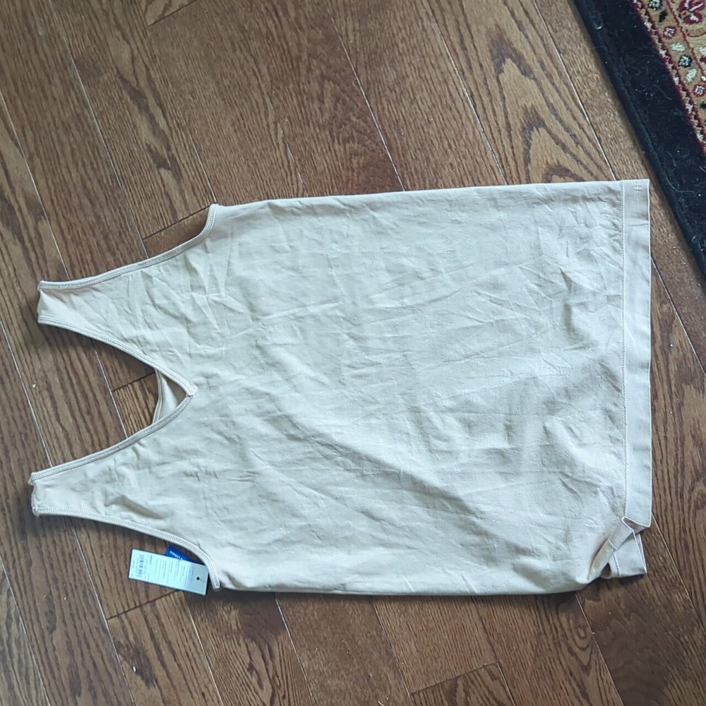 Apt 9 essential tank top size 2x